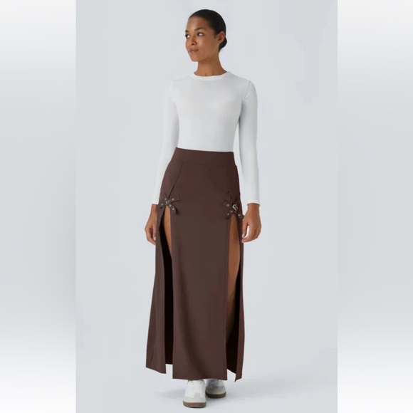 Halara Brown High Waisted Buckle 2-in-1 Maxi Skirt XL NWT - Picture 4 of 5